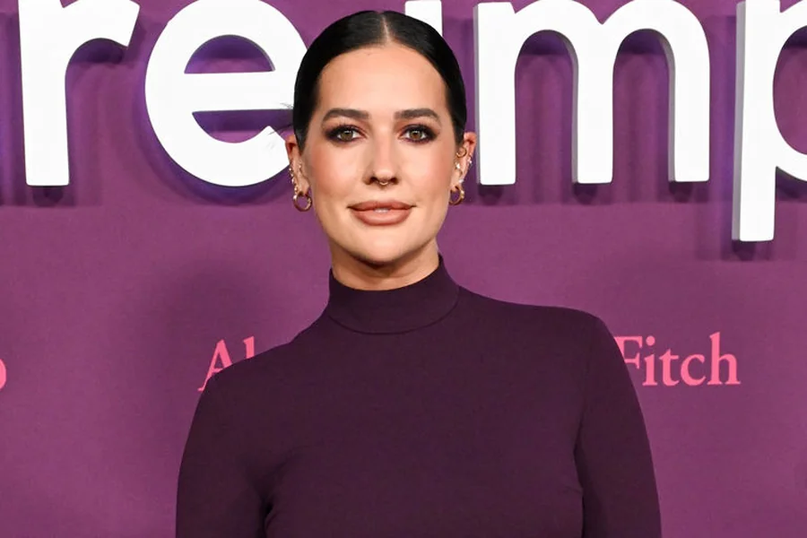  Avery Woods Net Worth